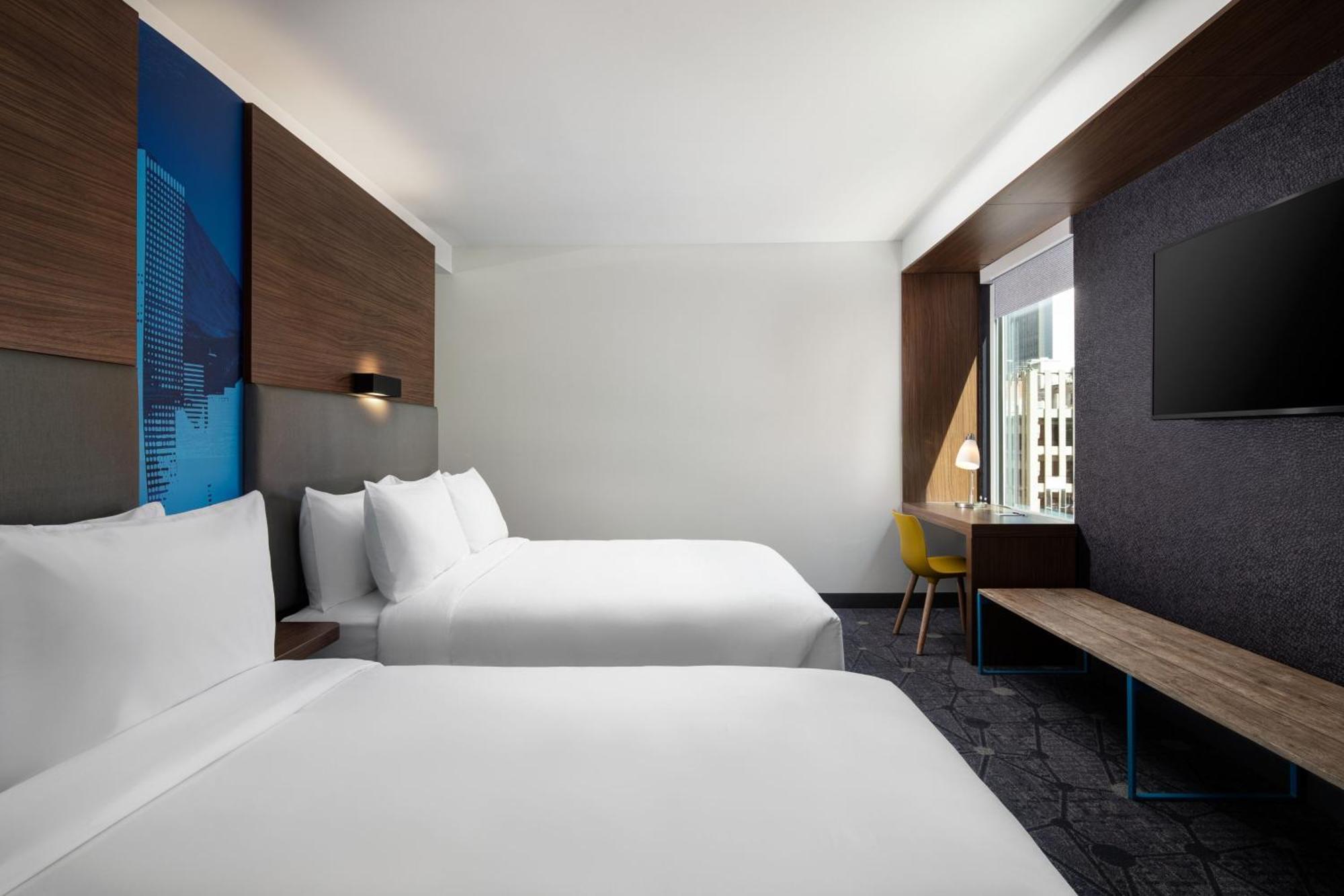 Aloft Denver Downtown Exterior photo