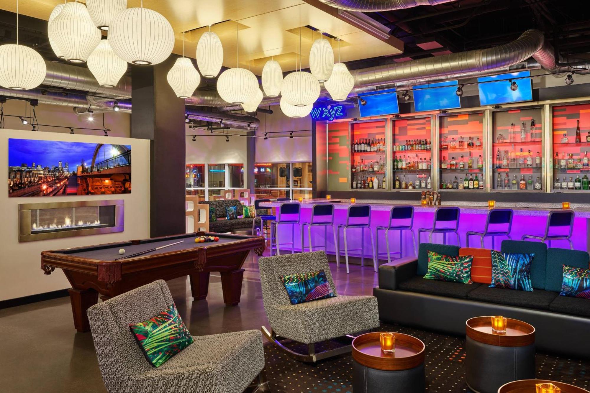 Aloft Denver Downtown Exterior photo